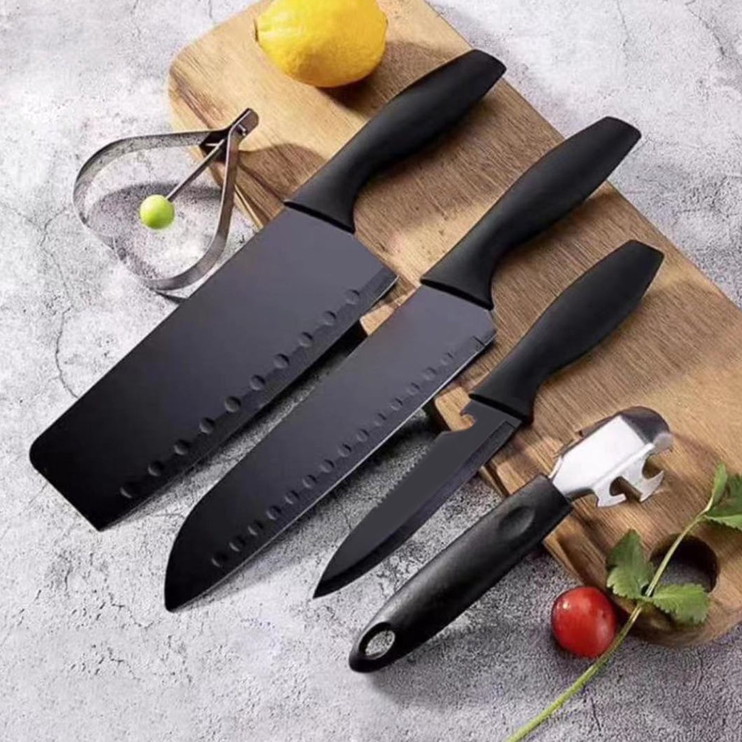 Wukusy 5-piece forged stainless steel kitchen knife set including chef, utility, and butcher knives for home cooking.