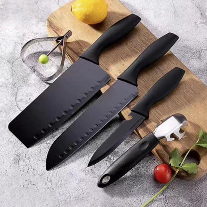 Wukusy 5-piece forged stainless steel kitchen knife set including chef, utility, and butcher knives for home cooking.