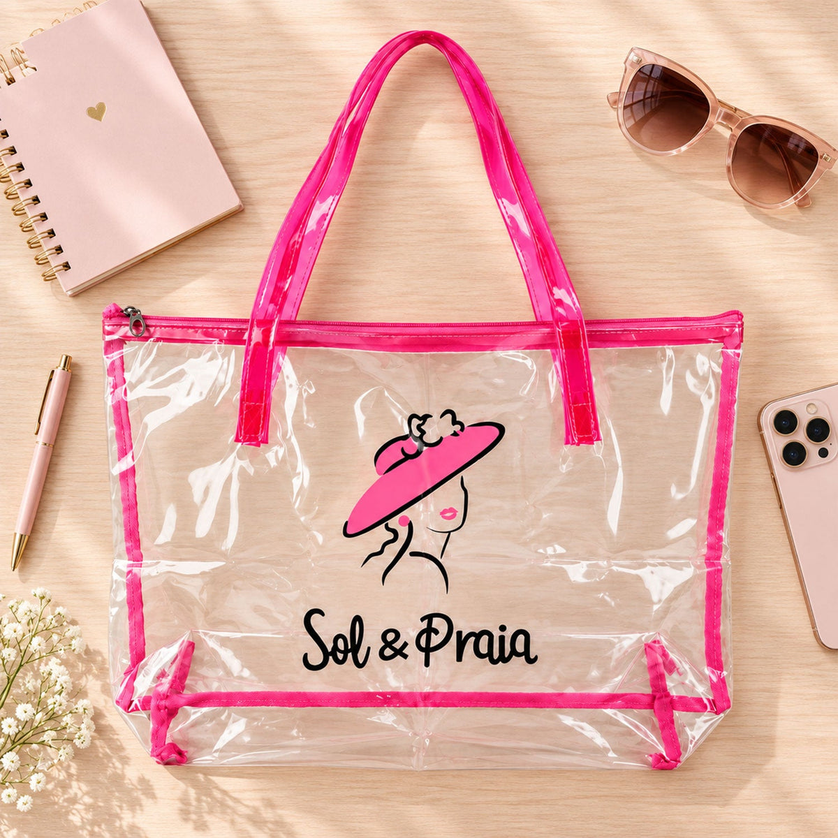 Transparent PVC tote bag by Wukusy with top zipper and handles, measuring 35x52 cm, ideal for travel and daily use.