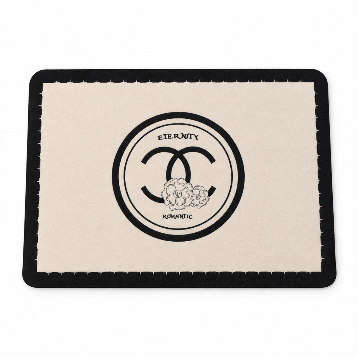 Black and cream Wukusy bath mat with soft, textured, absorbent surface, measuring 40x30 cm, for bathroom floor comfort.