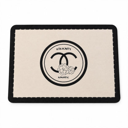Black and cream Wukusy bath mat with soft, textured, absorbent surface, measuring 40x30 cm, for bathroom floor comfort.