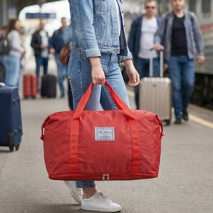 Wukusy premium travel carry bag measuring 40x54 cm, lightweight and durable for convenient packing and travel.