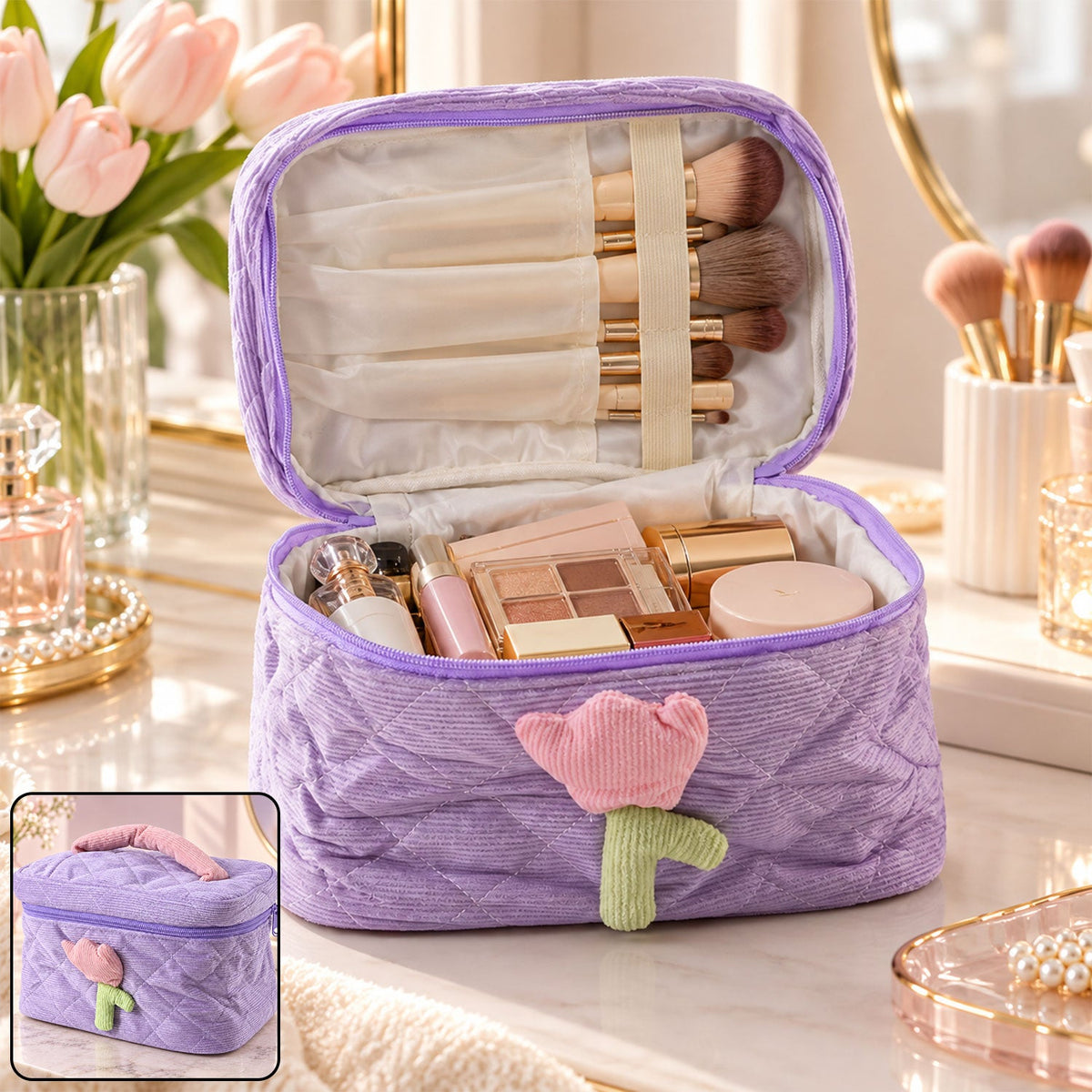 Wukusy reusable quilted bento bag with handle and storage pockets, showing its compact 21x15 cm design and soft quilted fabric.