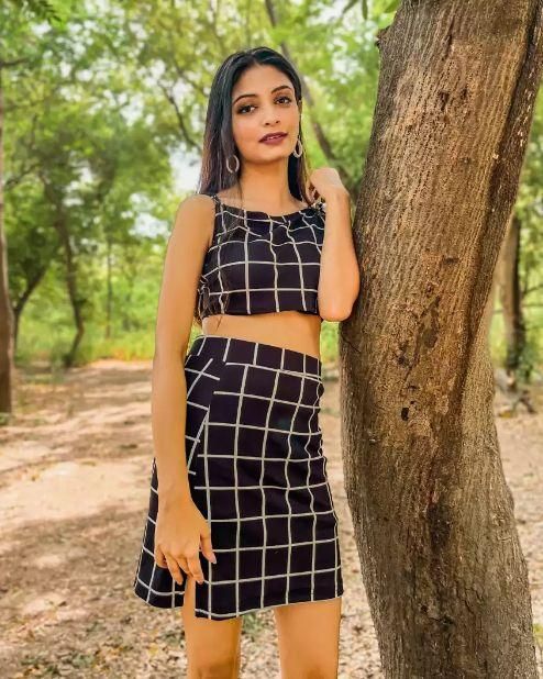 Drpshippr women's checkered print top and skirt set made from Lycra blend, stylish and comfortable for casual wear.