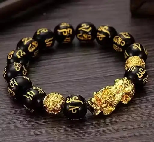Black and Golden Lucky Bracelet with Pixiu