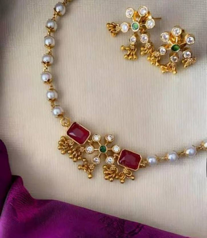 Elegant Traditional Pearl Jewellery Set