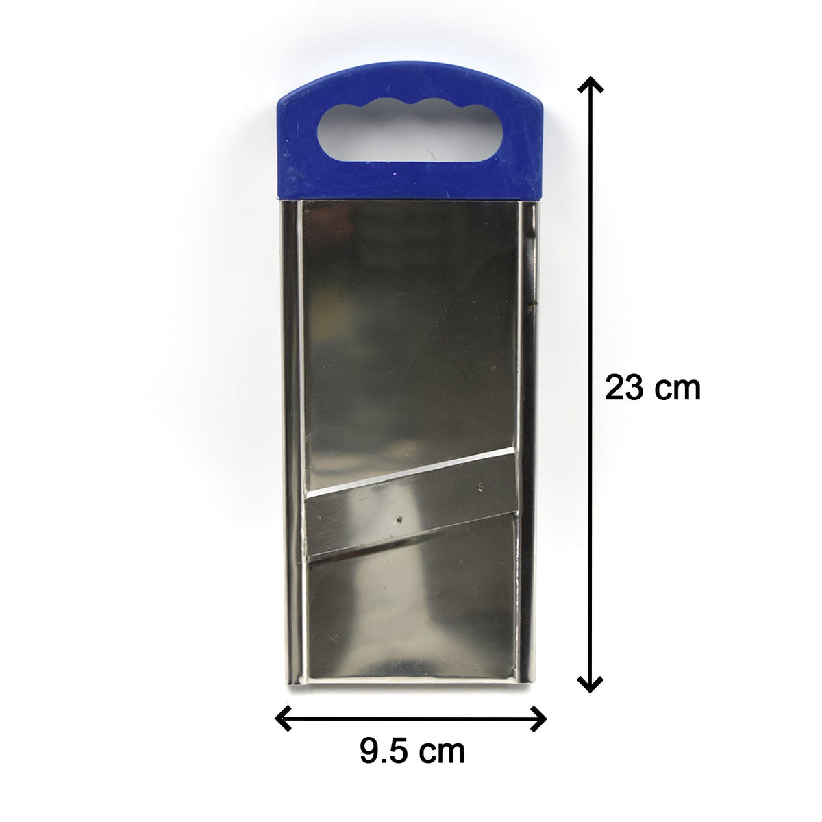 Wukusy plain potato slicer used in household kitchens for cutting and slicing potatoes efficiently, shown in a kitchen setting.