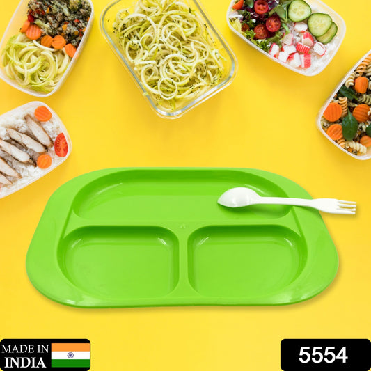 Wukusy 5554 plastic biodegradable food plate with three compartments and spoon, square design, BPA-free, suitable for kids and outdoor use