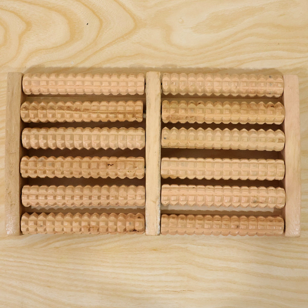 Manual Wooden Dual Foot Roller Massager With Textured Rollers For Home (1 Piece)