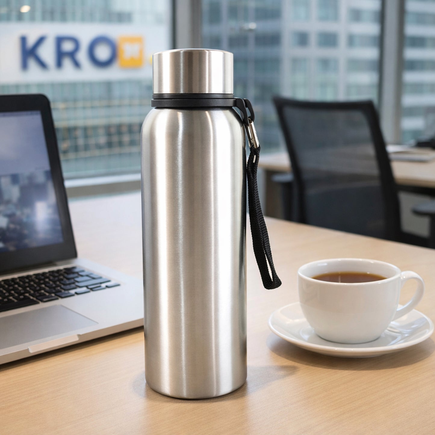 Stainless Steel Vacuum-insulated Drink Water Bottle (750 Ml)
