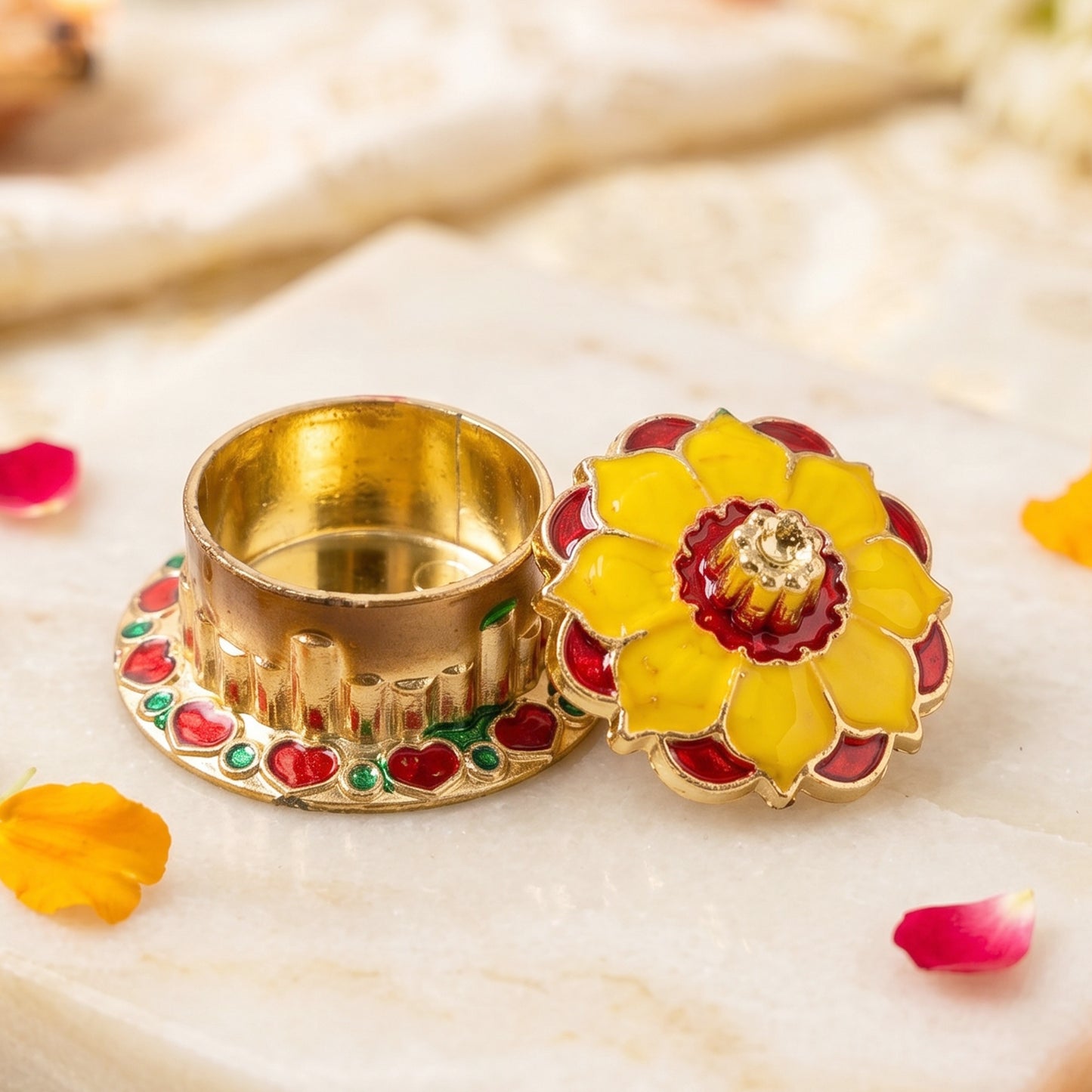 Decorative Golden Kankavati Kumkum Box Traditional Sindoor Holder Pooja (1 Pc)