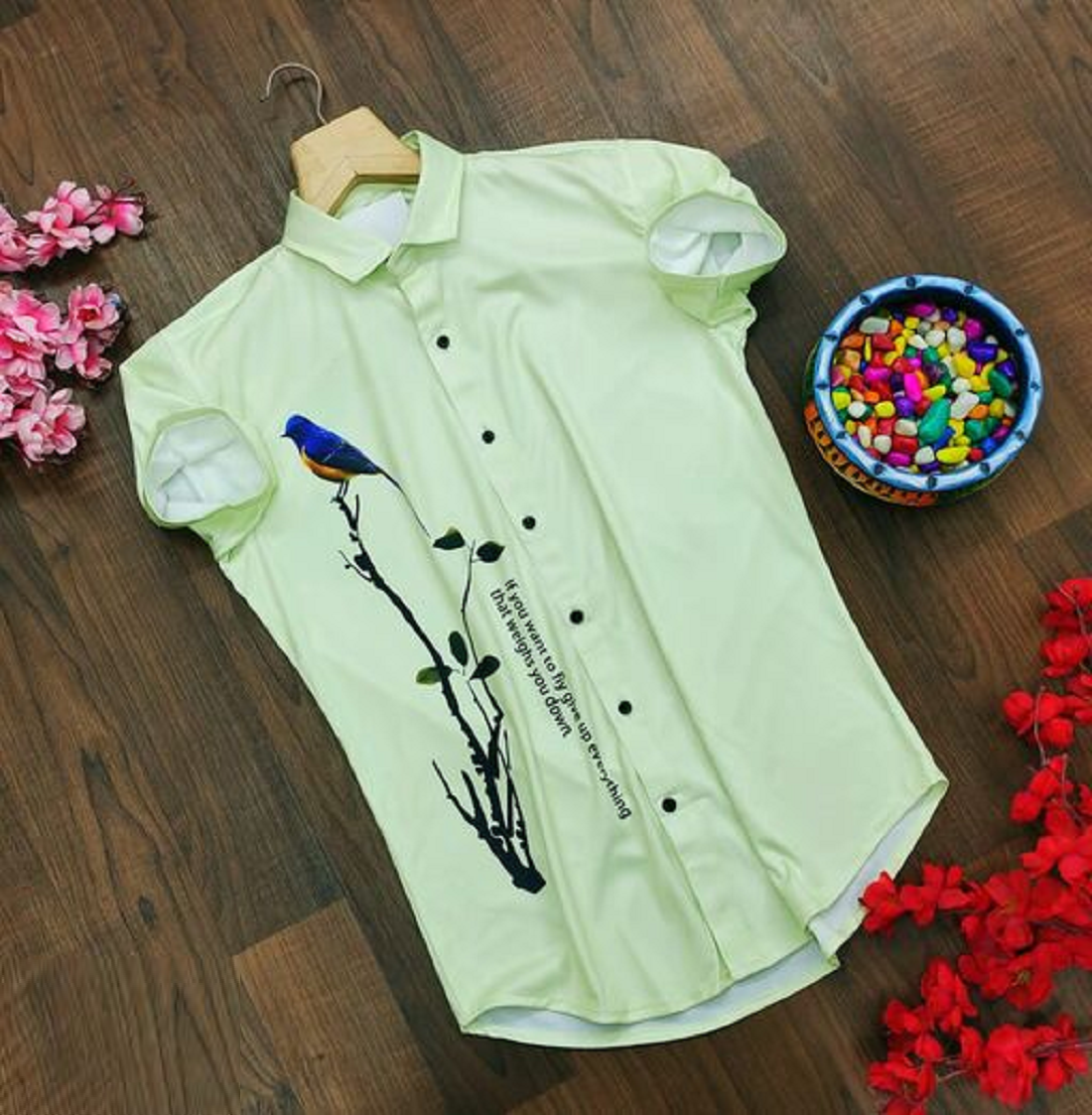 Men Regular Fit Printed Cut Away Collar Casual Shirt