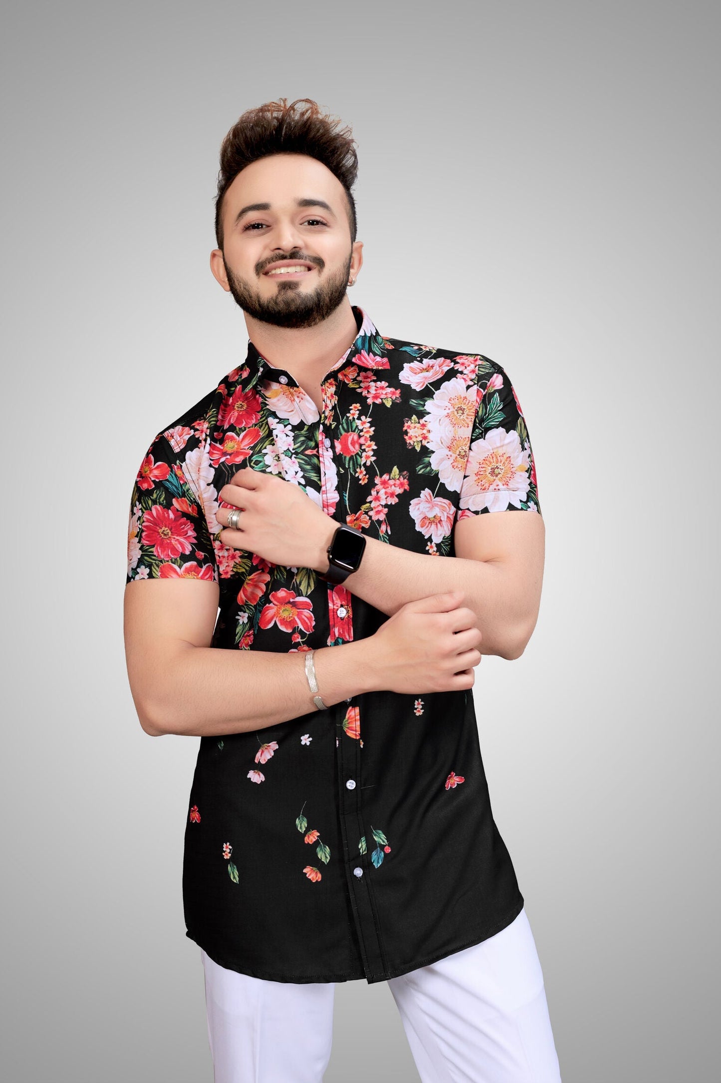 Men Regular Fit Printed Spread Collar Casual Shirt