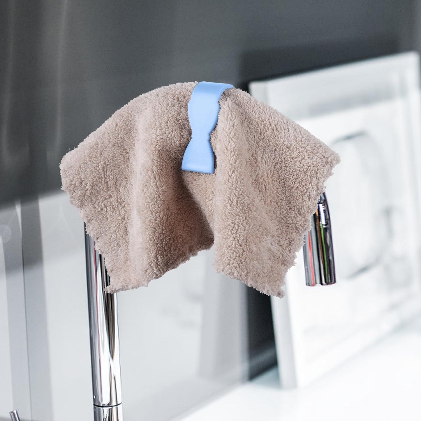 Multipurpose Towel Holder Clips Set (6 Pc Set)