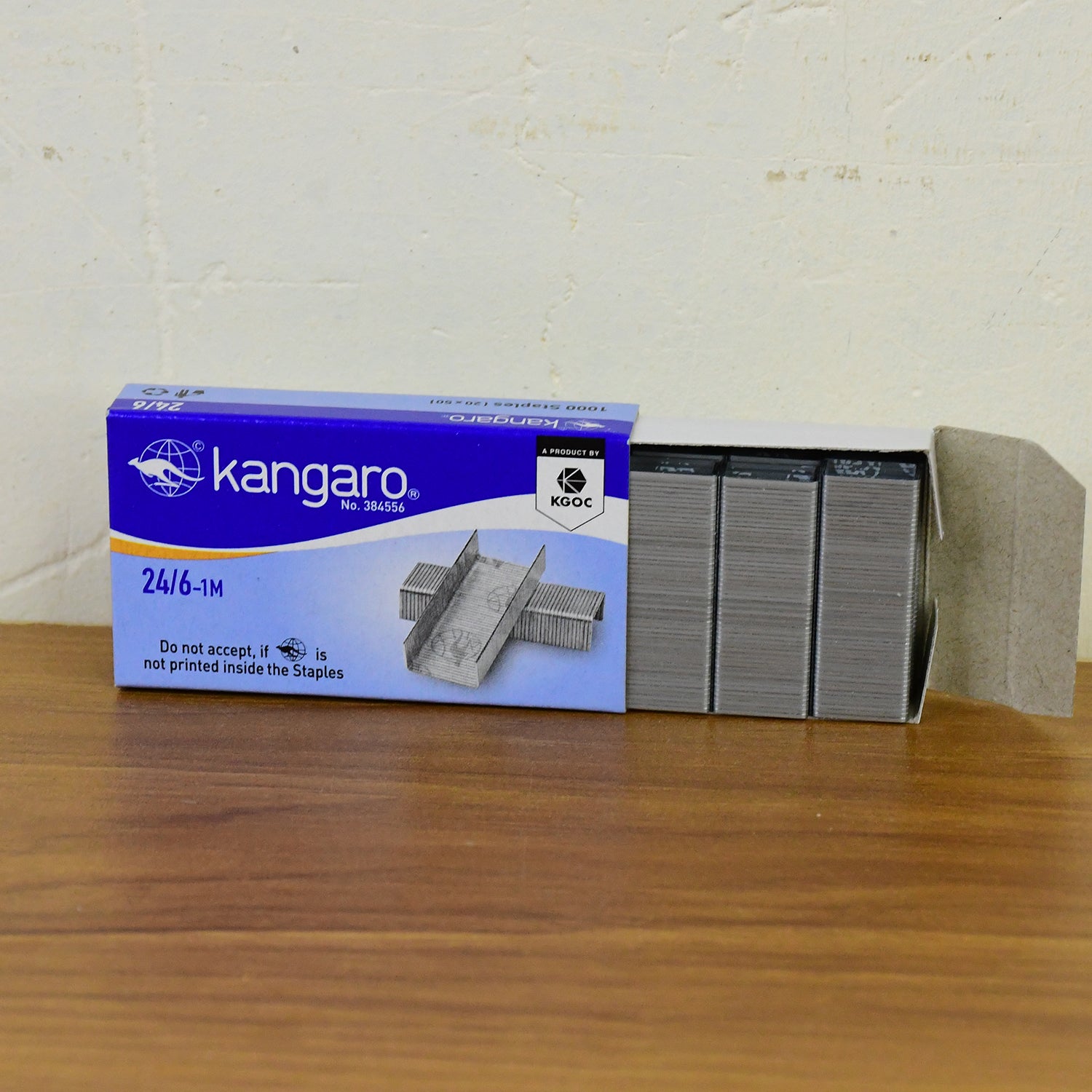 Wukusy Kangaro 246-1m high-quality steel staples for office use, durable steel pins for binding papers.