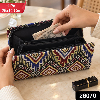 Wukusy traditional geometric woven clutch wallet with zipper, 25x12 cm, showcasing intricate woven pattern and compact design.