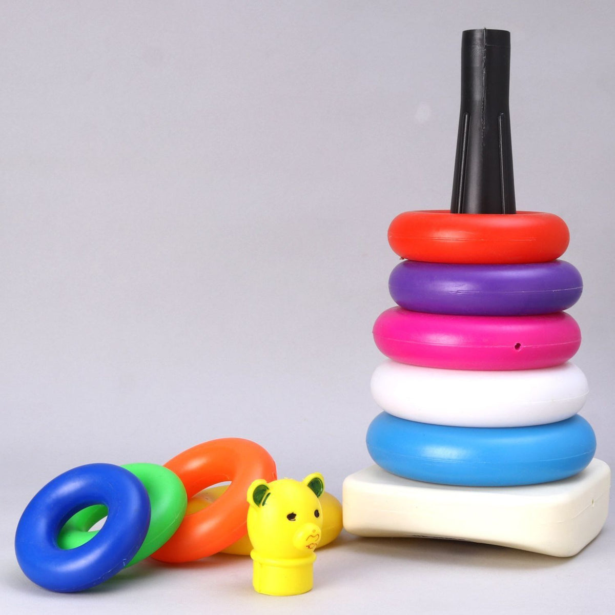 Wukusy 8015 plastic baby teddy stacking ring toy with nine colorful rings for educational play and developmental fun
