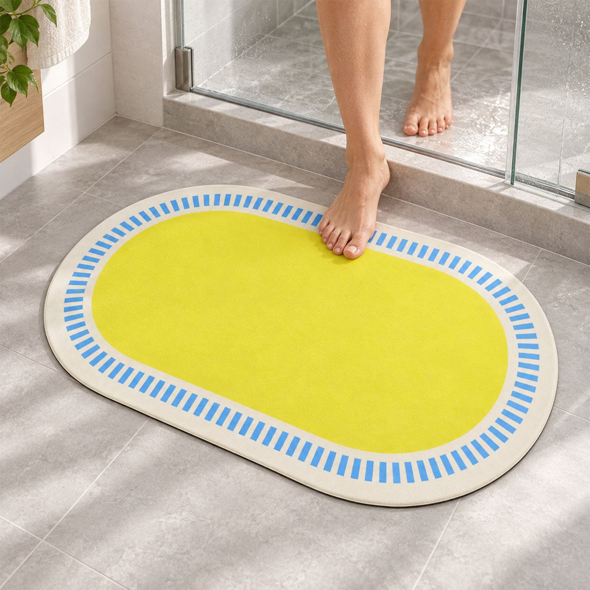Wukusy striped border oval shower mat in bright colors, quick-dry bathroom rug, 60x40 cm, designed for slip resistance and comfort