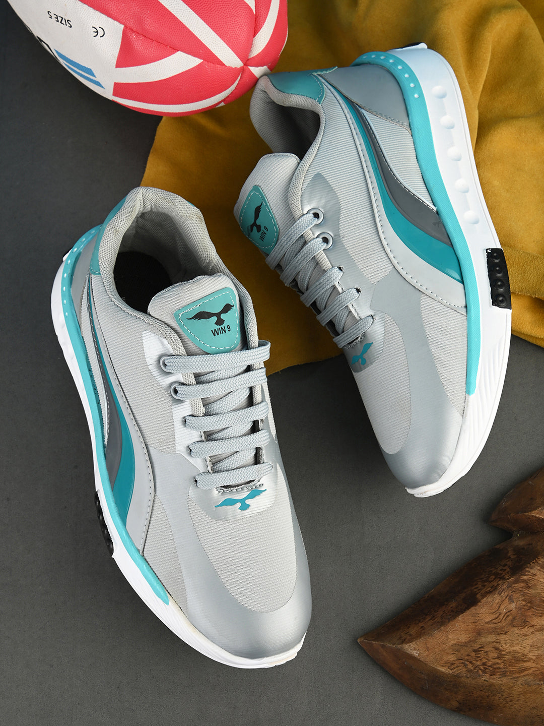Sports Shoes