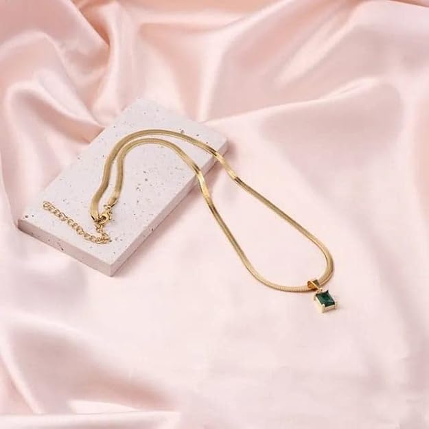 Square Green Zircon Pendant Necklace Women's Classic Luxury Girls Jewelry Chain