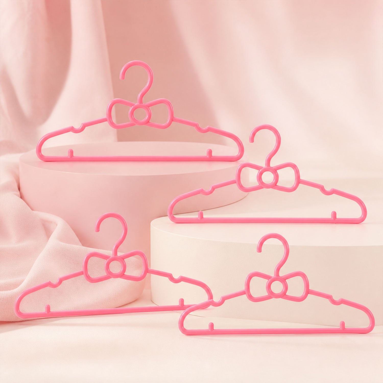 Kids Plastic Clothes Hangers Set Of 4 Cute Bow Design Baby Wardrobe (4 Pc Set)