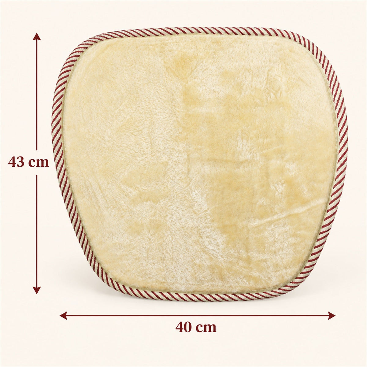 Wukusy car seat backrest cover with mesh backing and elastic strap, measuring 43x40 cm, showing durable fabric and adjustable fit.