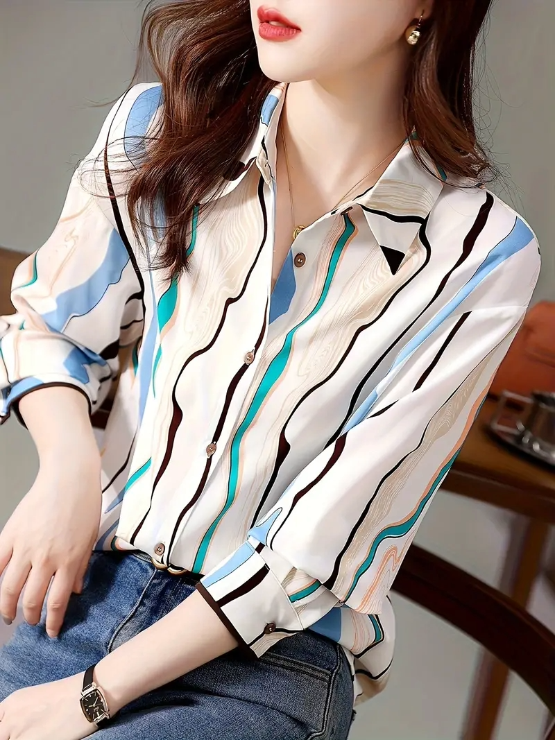 Women Regular Fit Printed Button Down Collar Casual Shirt