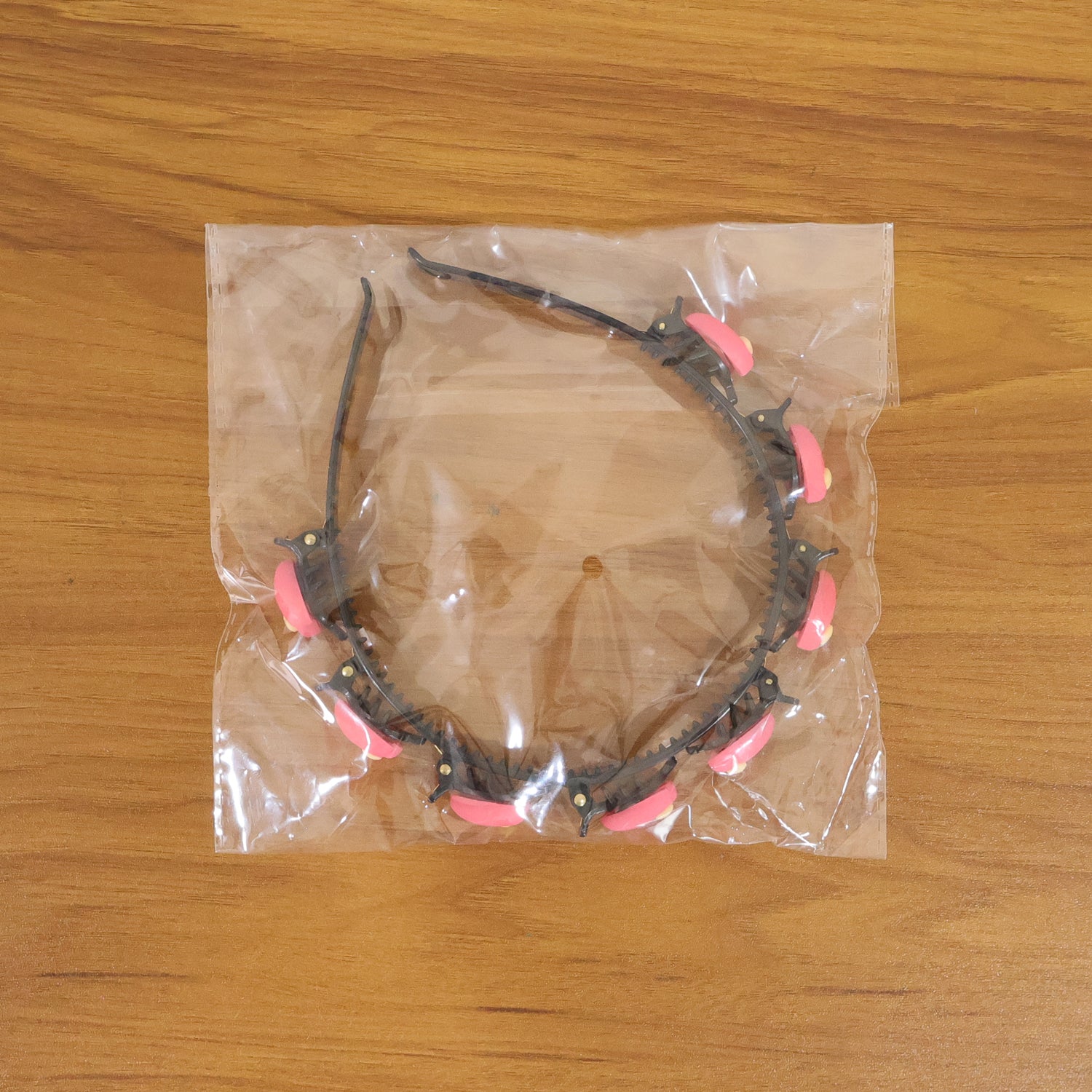 Cute Heart Design Decorative Hairband For Women  Girls (1 Pc)