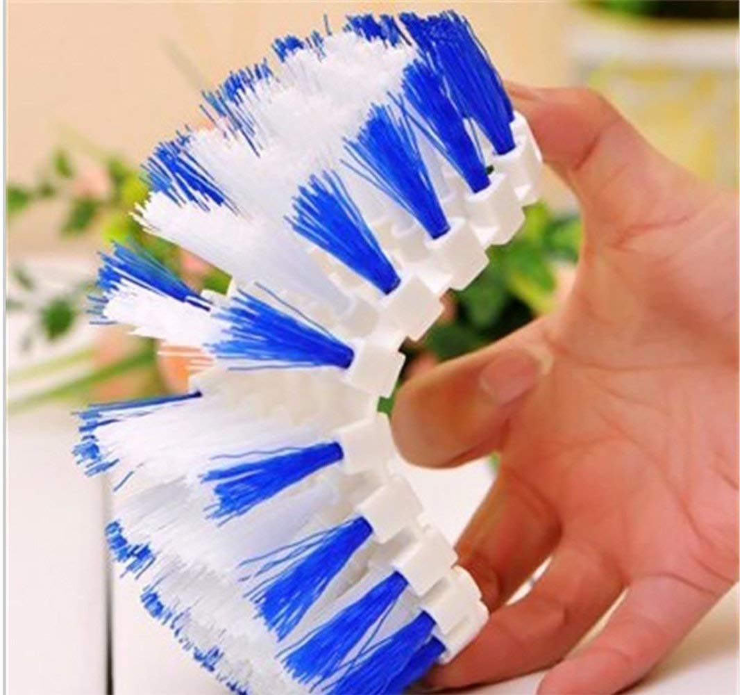 Wukusy flexible plastic cleaning brush for kitchen and bathroom cleaning, ideal for scrubbing tough grime and hard-to-reach areas.