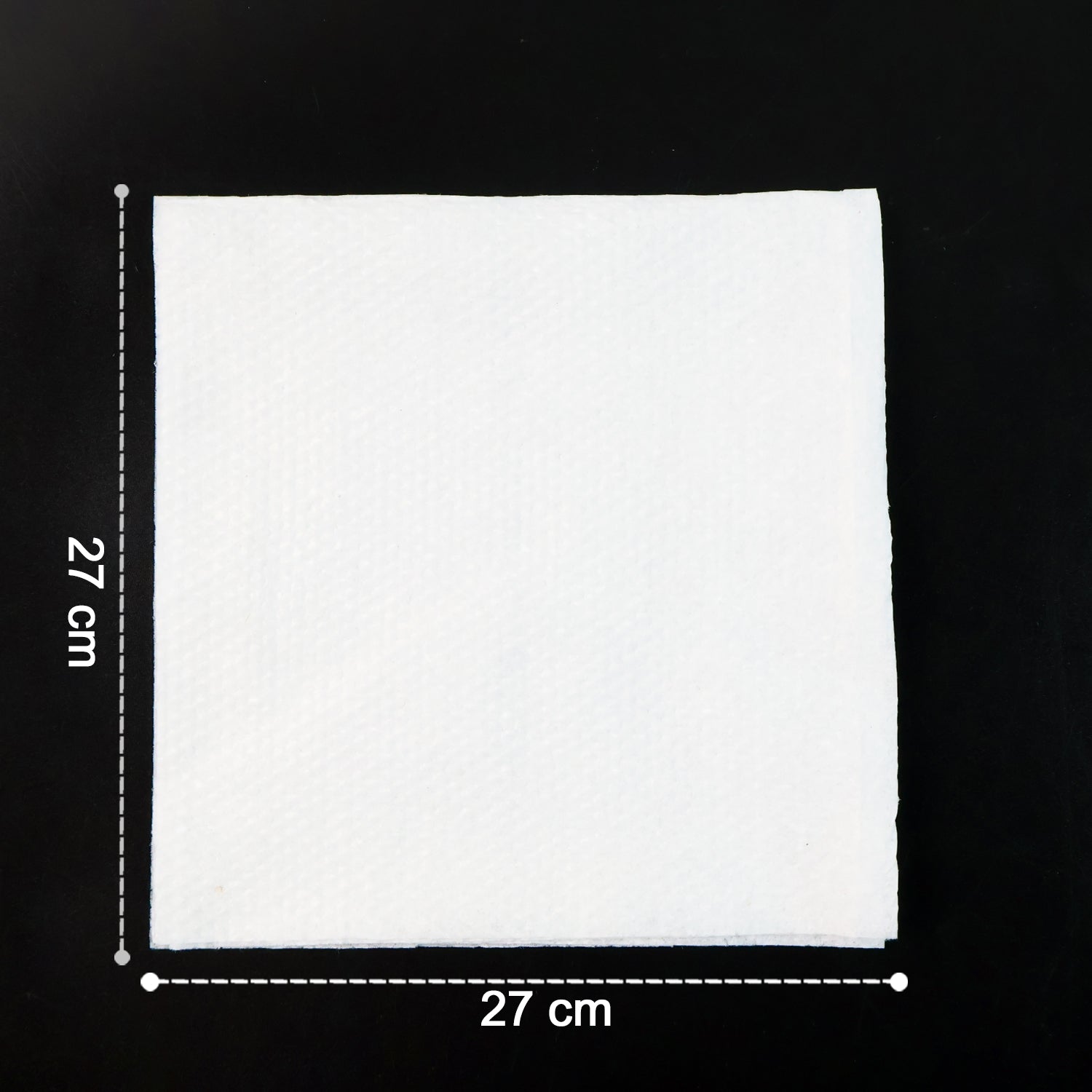 Wukusy 6222 tissue paper for wiping and cleaning various surfaces, shown as soft, white sheets suitable for home improvement tasks.