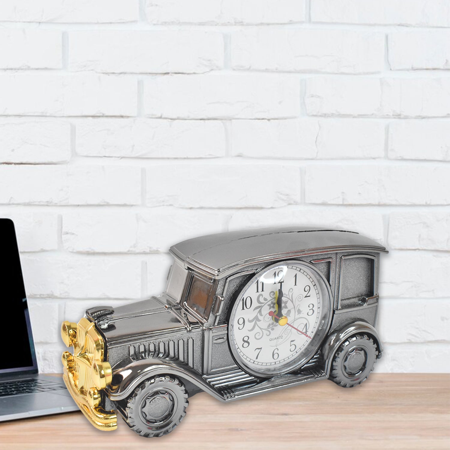 Wukusy car model clock pen holder with alarm, made of durable ABS, ideal for office desk or bedroom decor.