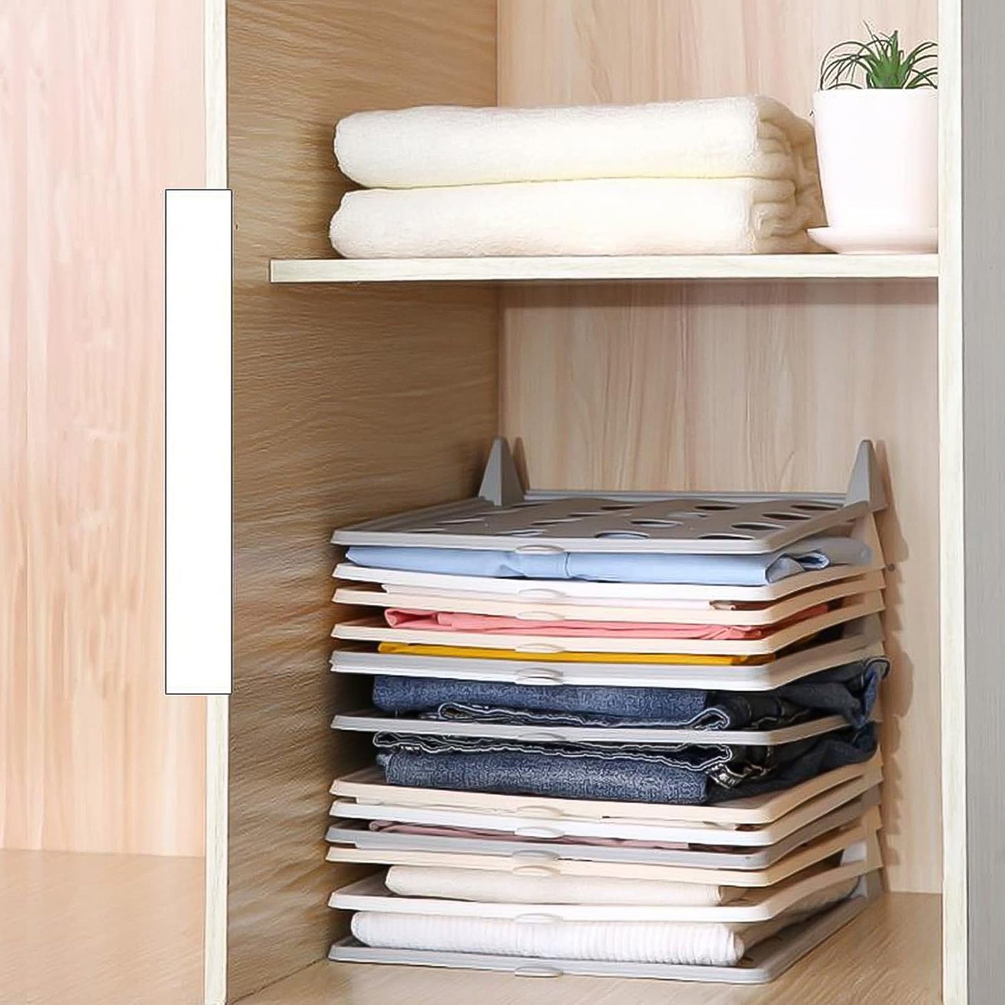 Stackable Shirt Clothes Folding Board (3226 Cm  1 Pc)