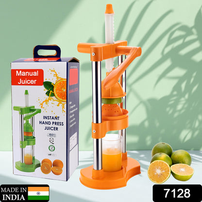 Wukusy hand pressure manual cold press juicer for fruits and vegetables, orange juice extractor with ergonomic handle and compact design.