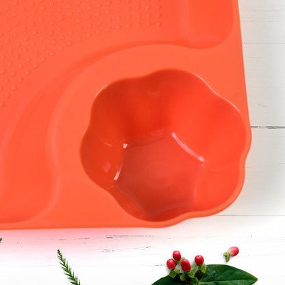 Wukusy plastic round plates with dipping saucer for snacks or sauces, 18.16 cm, set of one for home and kitchen use.