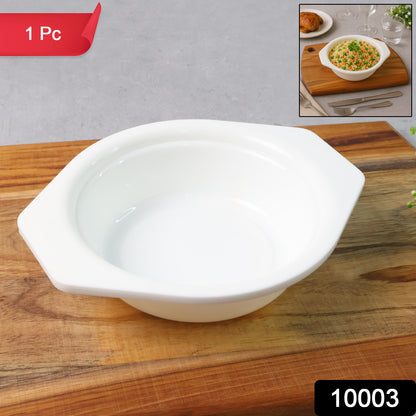 Wukusy premium plastic mixing bowl with easy-grip side tabs for serving and baking in the home kitchen.