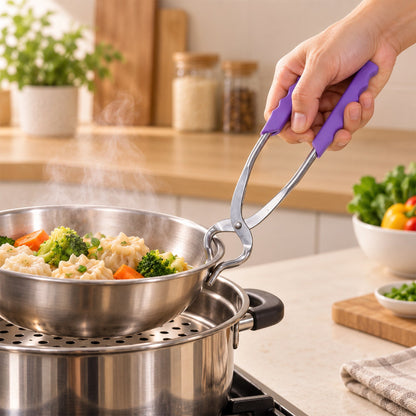 Wukusy stainless steel Sansi pakkad with plastic grip, 26 cm for kitchen tasks, shown in a kitchen setting.