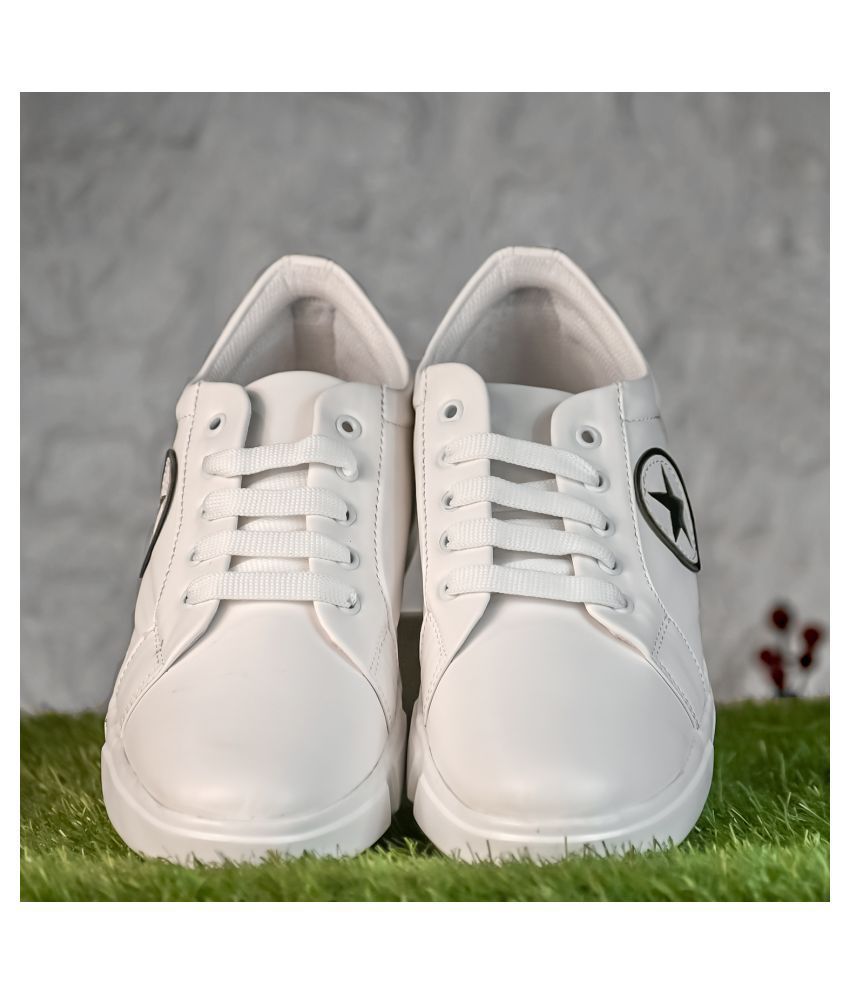 Yala Sneakers White Casual Shoes