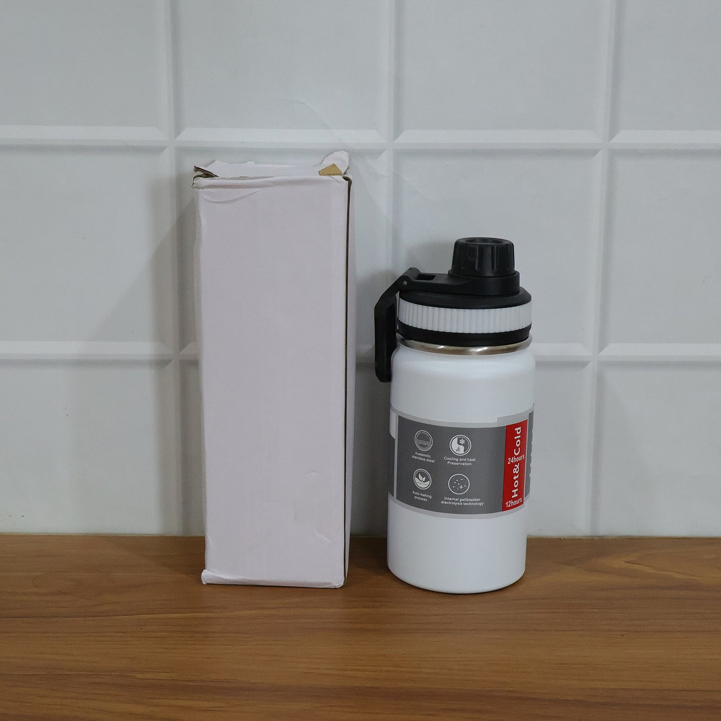 Compact Vacuum Insulated Water Bottle 400 Ml Approx